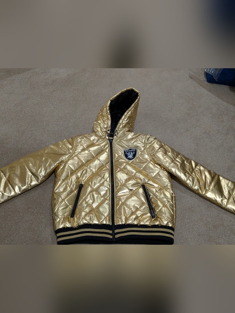NFL Gold Quilted Bomber Jacket with Raiders Patch ✨Callout! See Last Photo✨